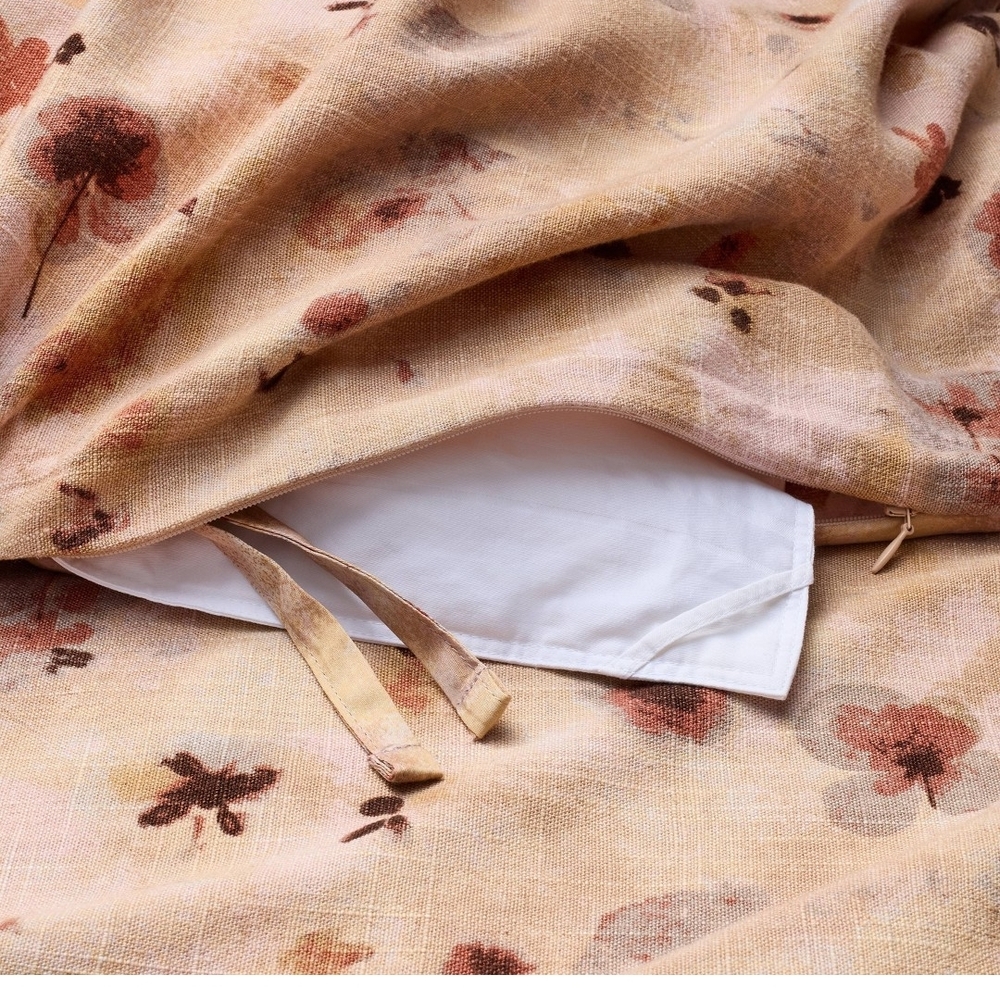Casaluna Heavyweight Linen Blend Duvet Cover Set - Pink Floral - Picture 2 of 5